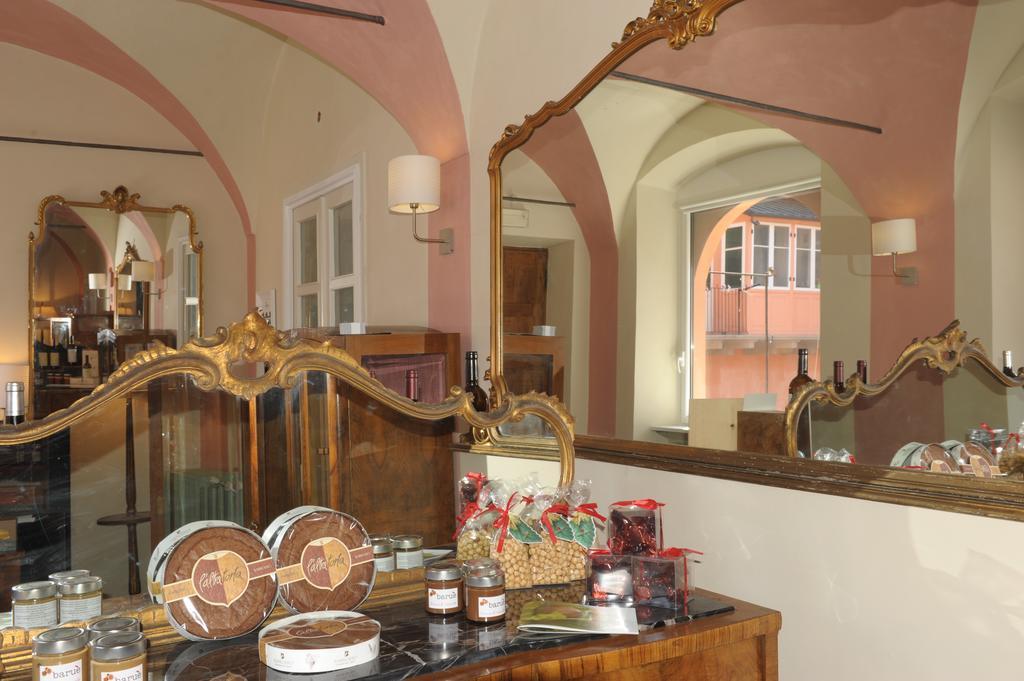 Relais Al Bel San Domenico Bed and Breakfast Alba  Exteriör bild